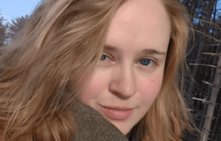 a photo of Lauren