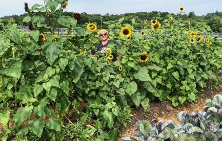 Jen at Benton Orchard, Franklin, TN