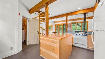 Kitchen and living space 