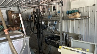 Fully insulated & finished milk room 