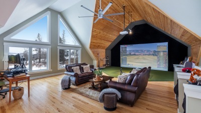 Game Room/Home Theatre in New House