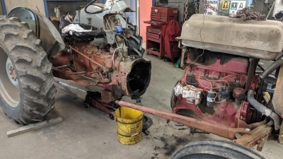 Helping replace a clutch 