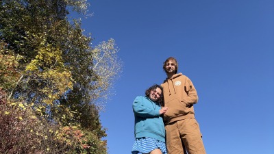 Emma & Kyle enjoying a sunny day at their local town park